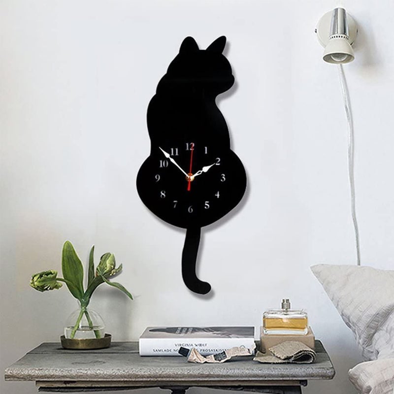 Nordic cat with wagging tail wall clock