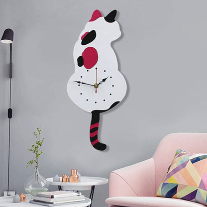 Nordic cat with wagging tail wall clock