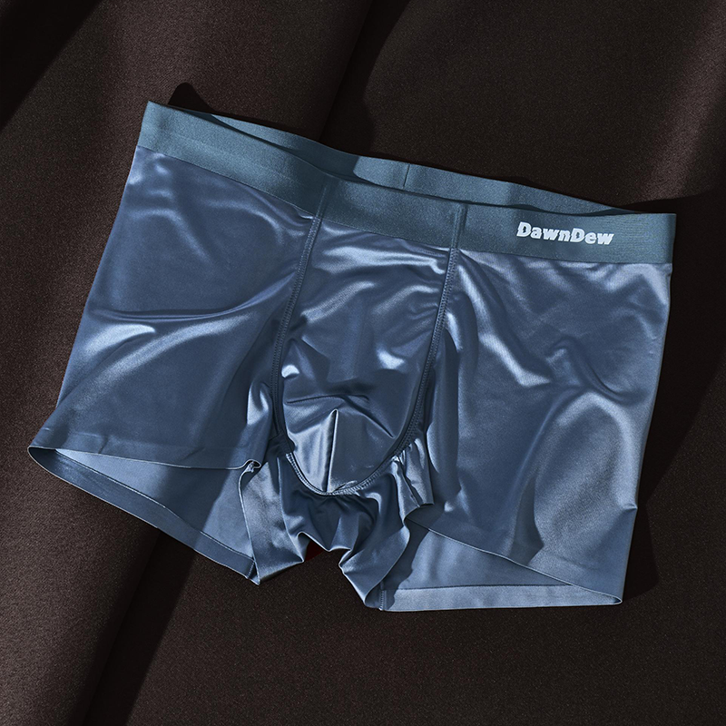 Elegant Silk Men's Ice Silk Underwear Mulberry Silk Antimicrobial Men's Boxer Briefs