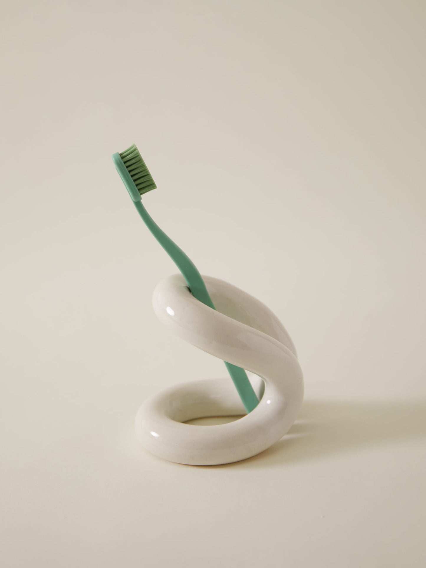 Ood Toothbrush Holder, Glossy White