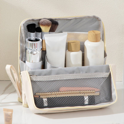 Haven Handheld Cosmetic Bag | Stylish, Partitioned Storage 3