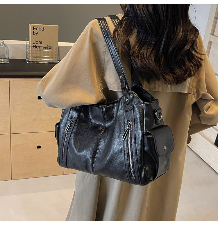 LuxeCarry™ - Leather Handbag