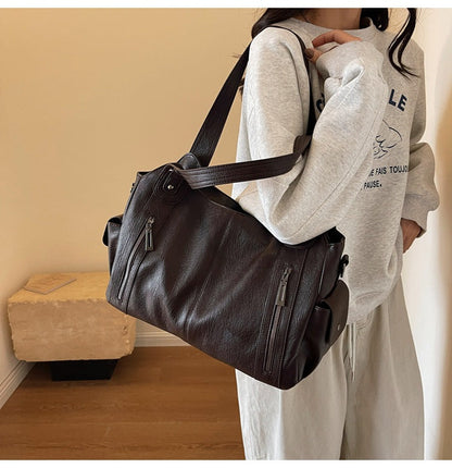 LuxeCarry™ - Leather Handbag