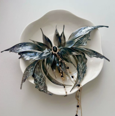Electric Butterfly Wings Hairpin